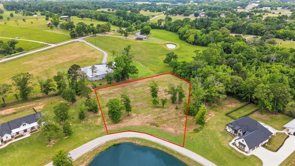 DEER HAVEN ESTATES - Land