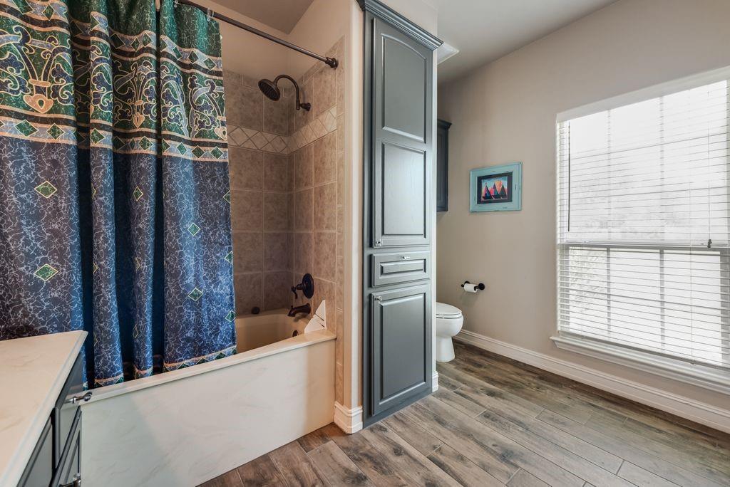 Rustling Oaks Estates Ph II - Residential