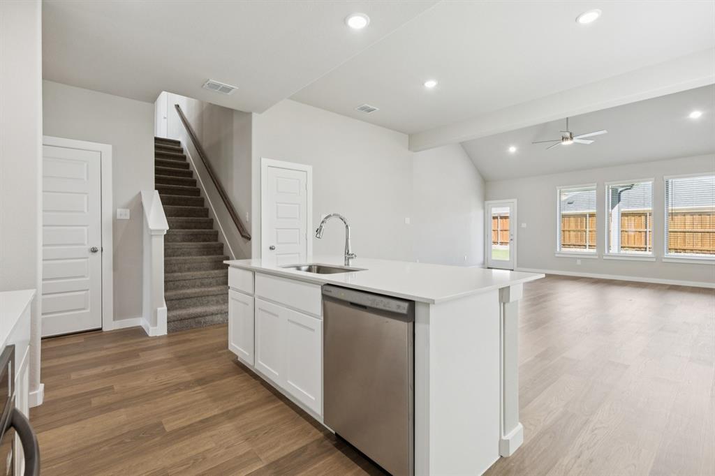 Elevon - Residential