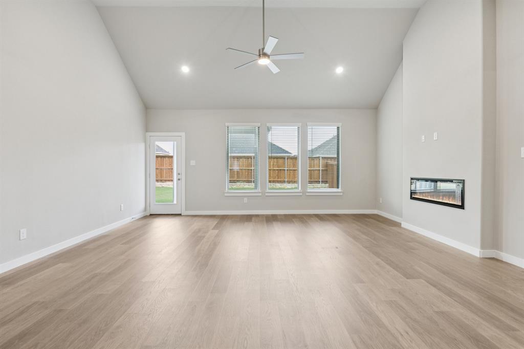 Elevon - Residential