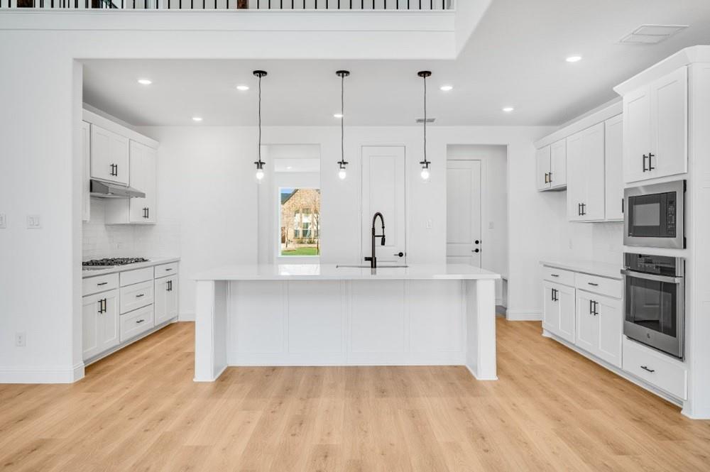 Highland Lakes - Residential