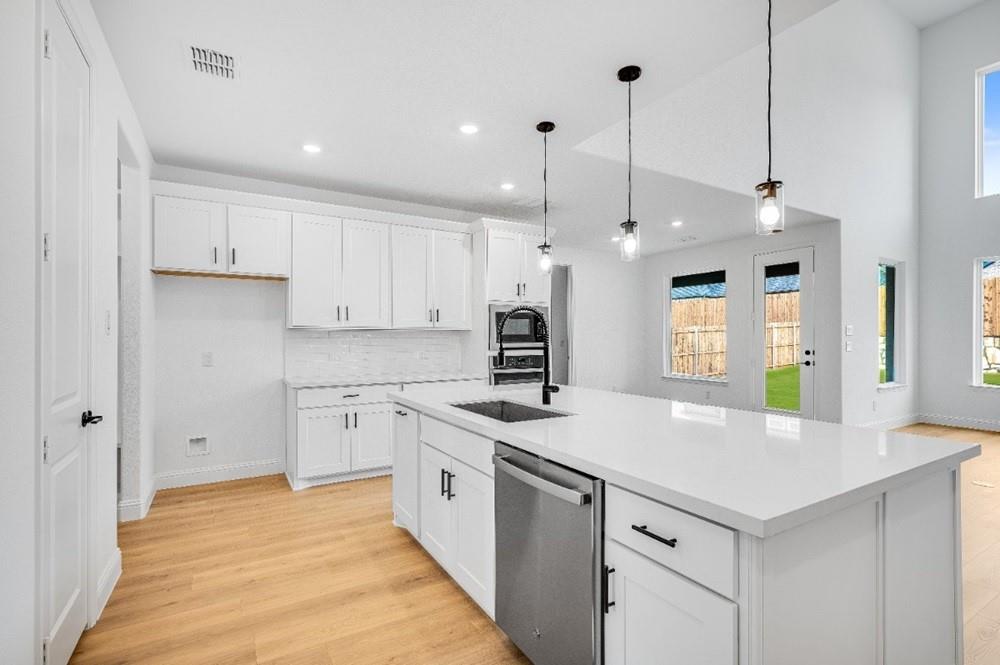 Highland Lakes - Residential