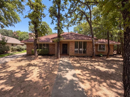9 MUIRFIELD CT, ROANOKE, TX 76262 - Image 4e6eda4b6ba91167907d0bf38f91a2a3/2315790551