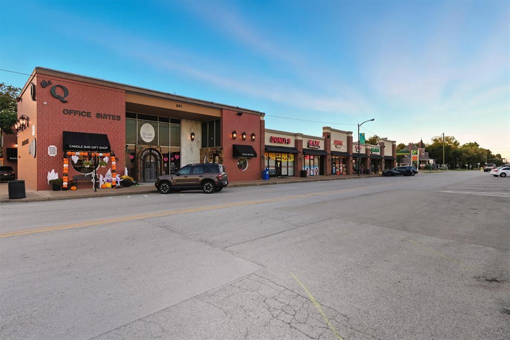 Twin Lakes Sub Ph 1 - Commercial Sale