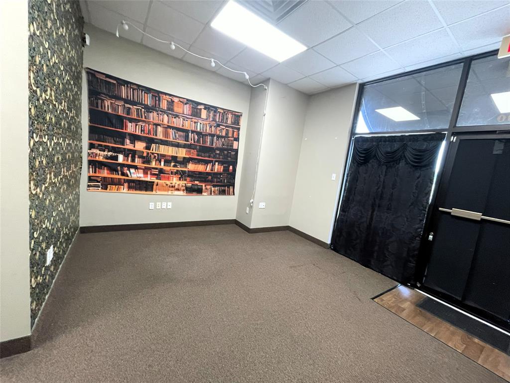 Lake Arl Ind Park Add - Commercial Lease