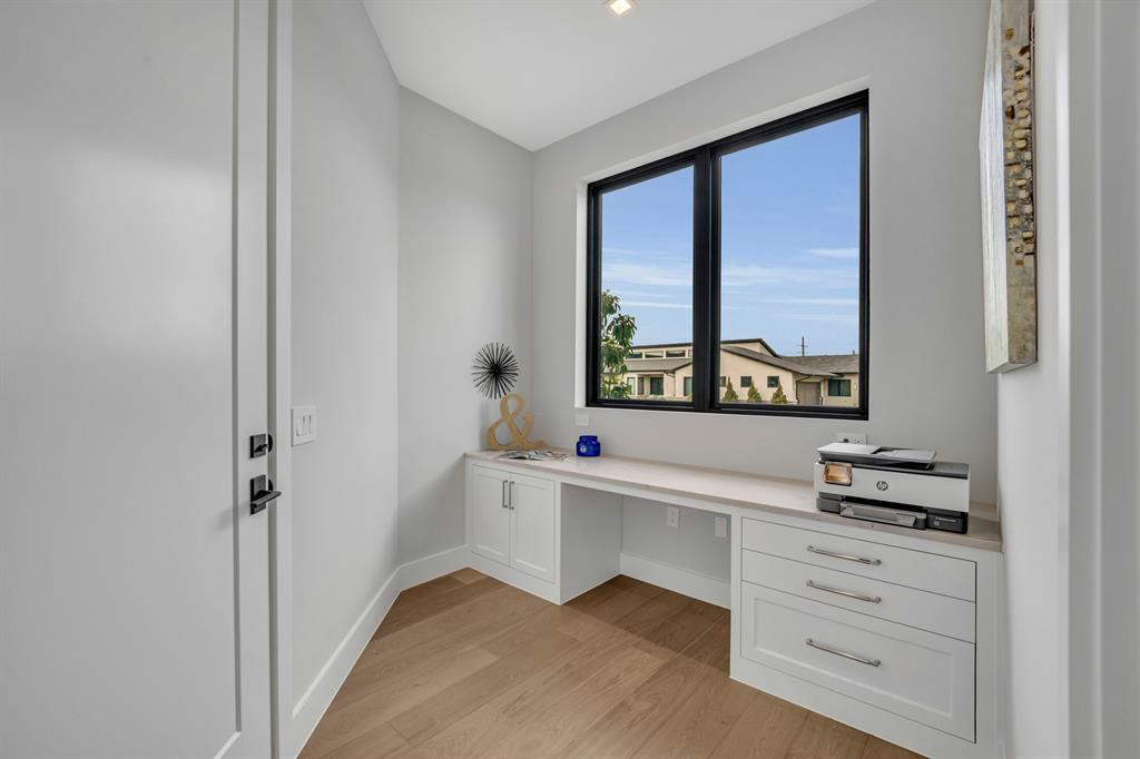 Oakleigh Add - Residential