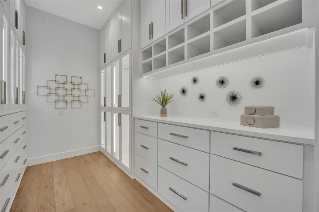 Oakleigh Add - Residential