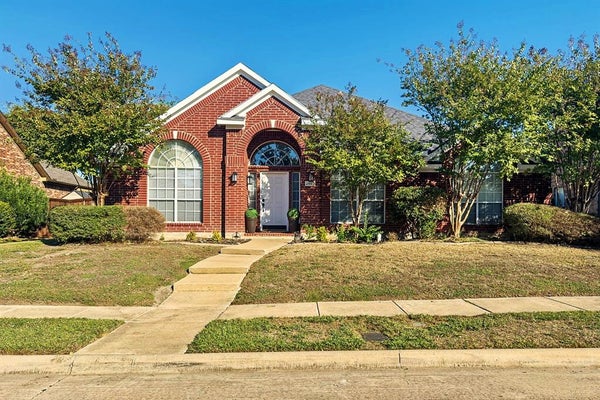 2502 DOVE CREEK DR, ROWLETT, TX 75088 - Image 4e76807591bee8db7cd14481707354b6/717896444