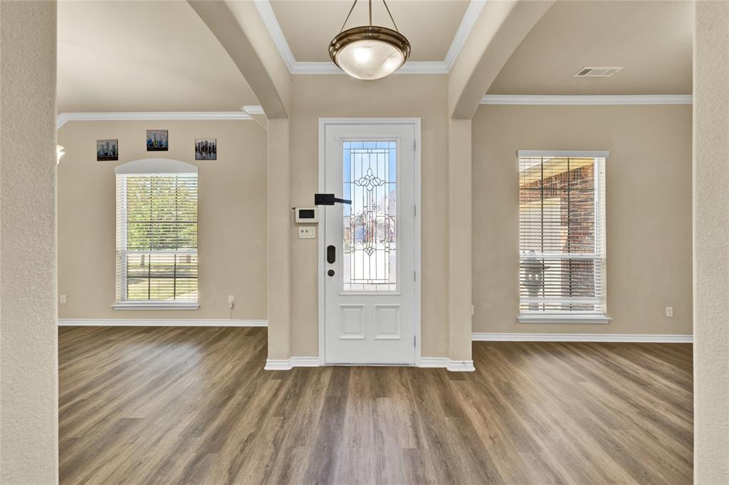 508 Sky View Court
