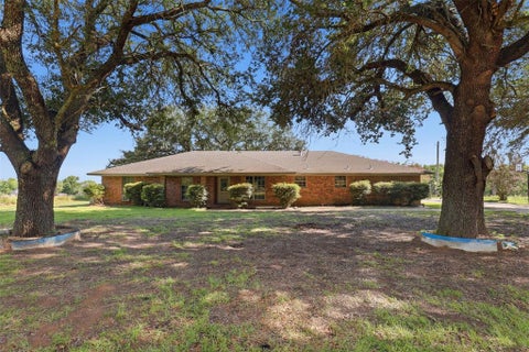 Photo of 328 CR 1745, Mount Pleasant, TX 75455 (MLS # 21331935)