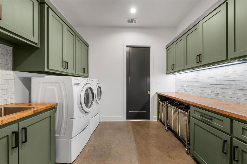 Walker J - Residential