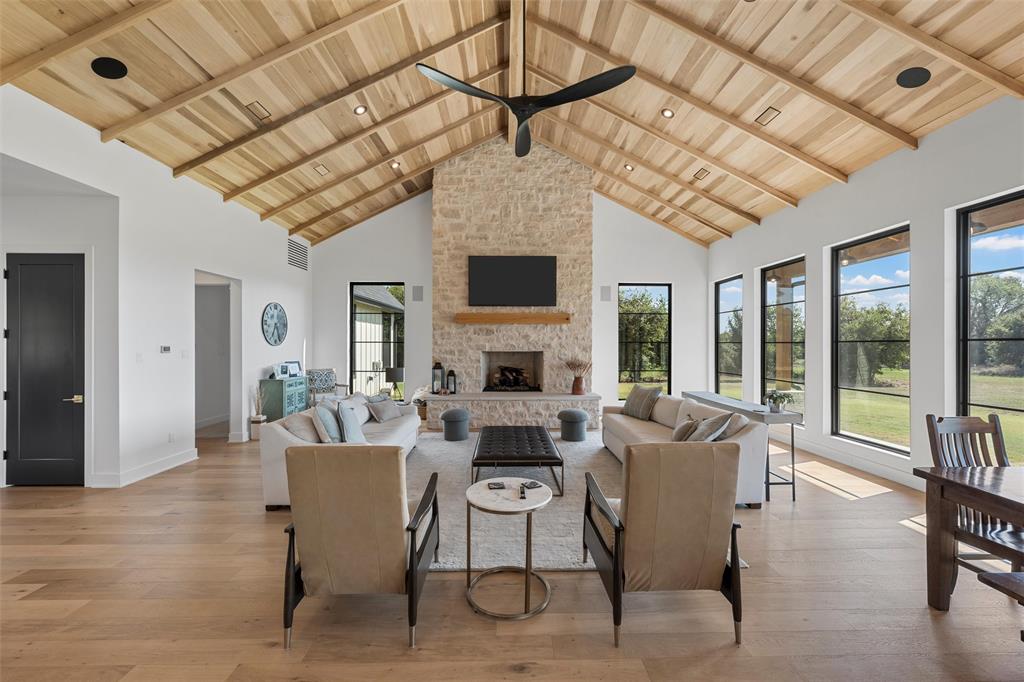 Walker J - Residential