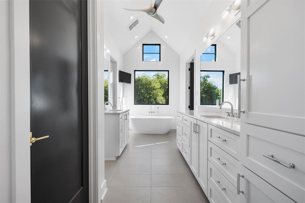 Walker J - Residential