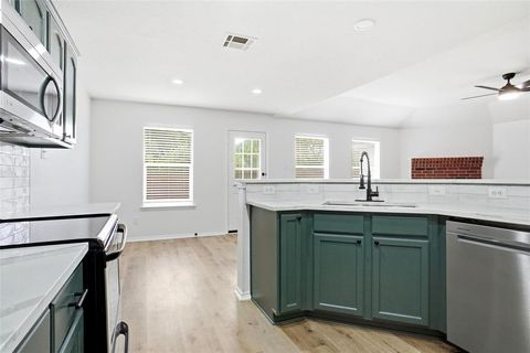 Tiny photo for 215 Willow Creek Lane, Terrell, TX 75160 (MLS # 21231808)