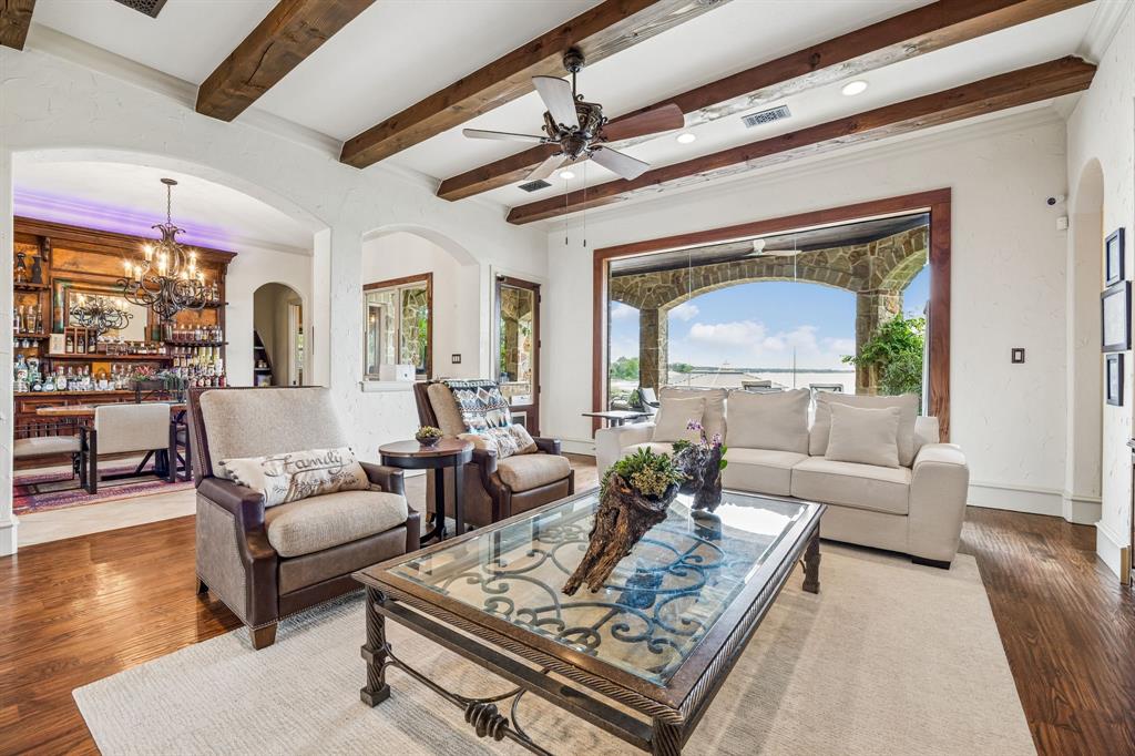 Resort On Eagle Mountain Lake - Residential