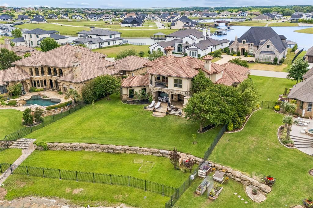 Resort On Eagle Mountain Lake - Residential