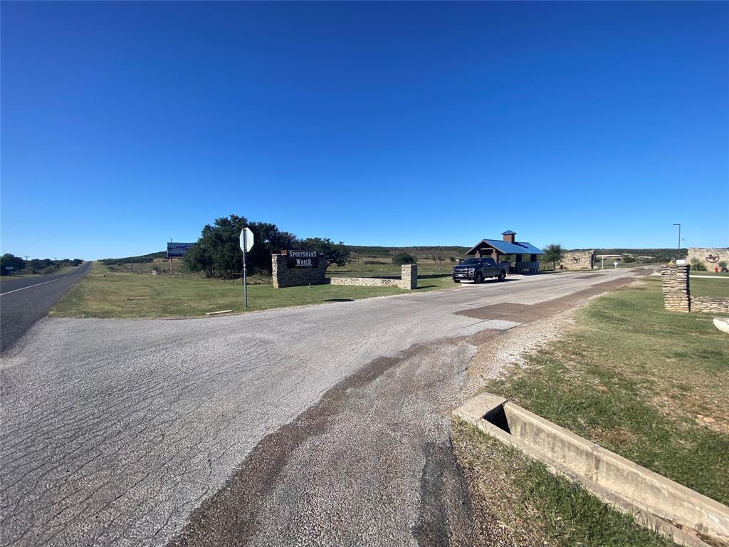 2423 N State Highway 16