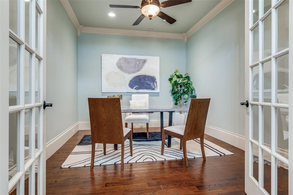 4122 Walnut Meadow Lane