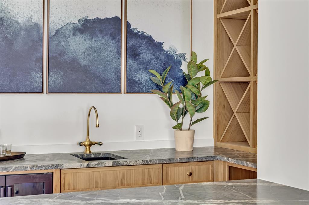 Inwood Road Estate NO. 2 - Residential