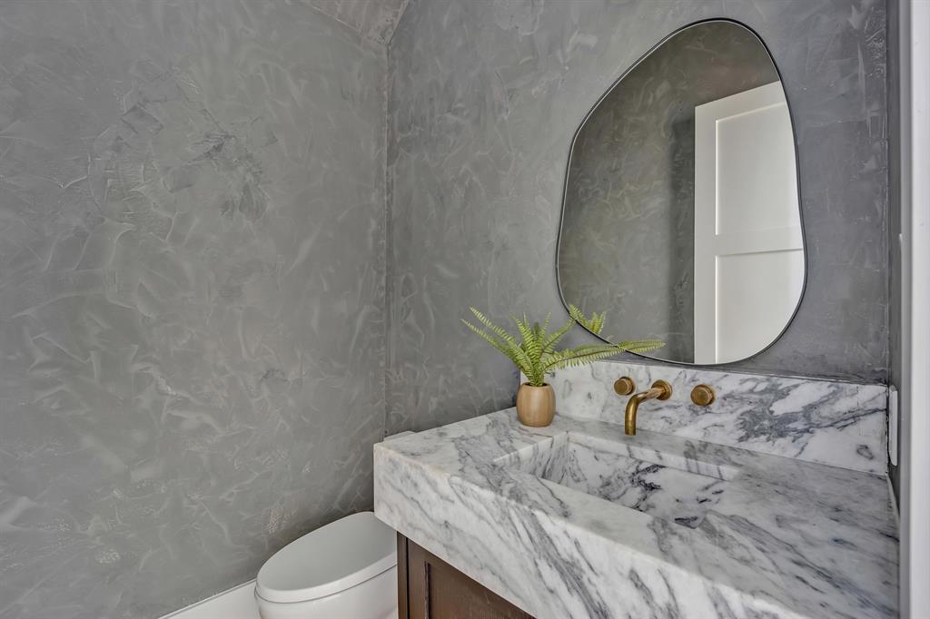 Inwood Road Estate NO. 2 - Residential