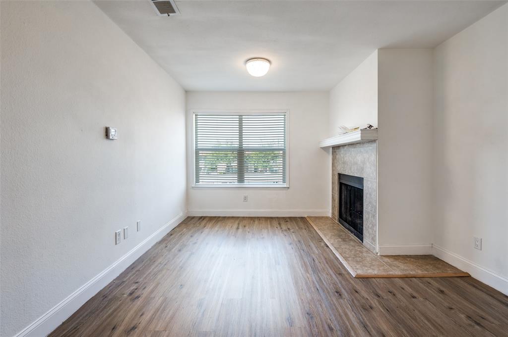 Trinity Mdws Condos Bldg 2 - Residential Lease