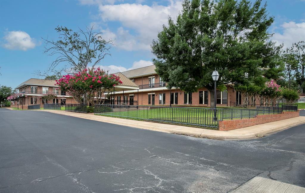 NA - Commercial Lease