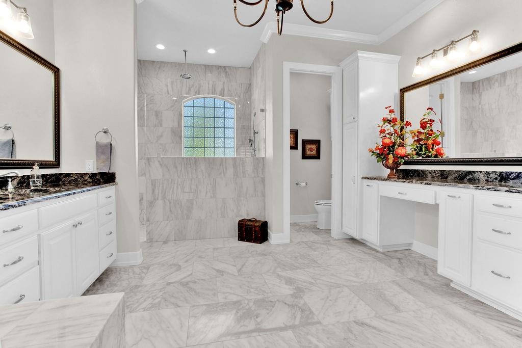 HIDEAWAY - Residential