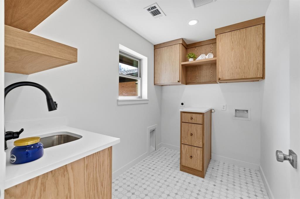 Lochwood Meadows Rev - Residential