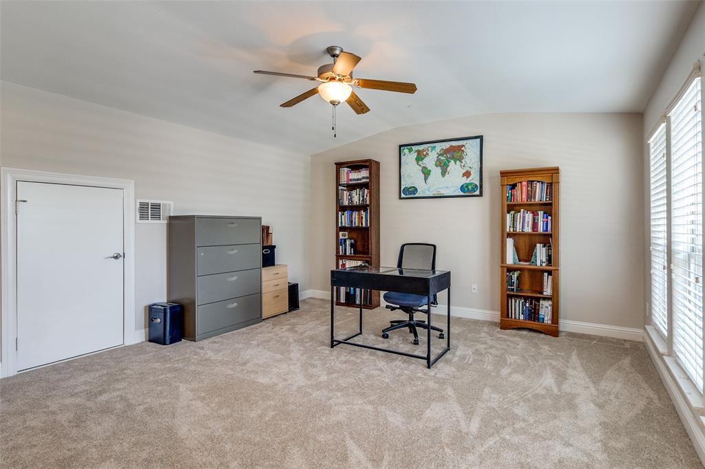 Richmond At Lakewood Condos - Residential