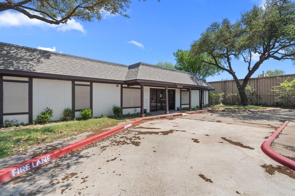 5620 Rowlett Road