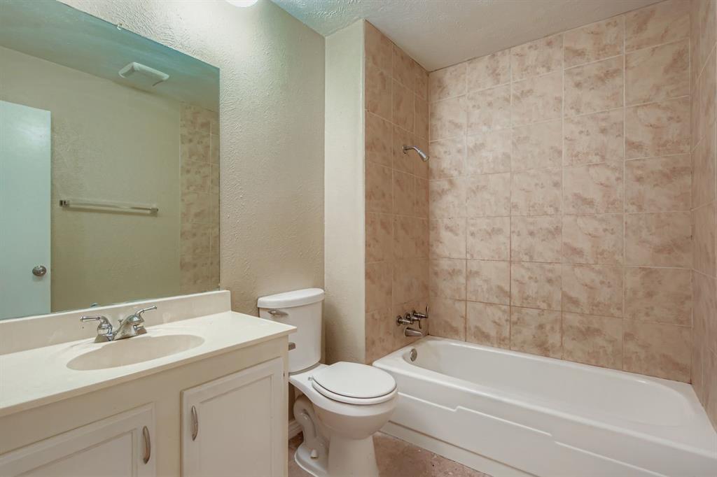 Kingsley Meadows 02 - Residential Lease