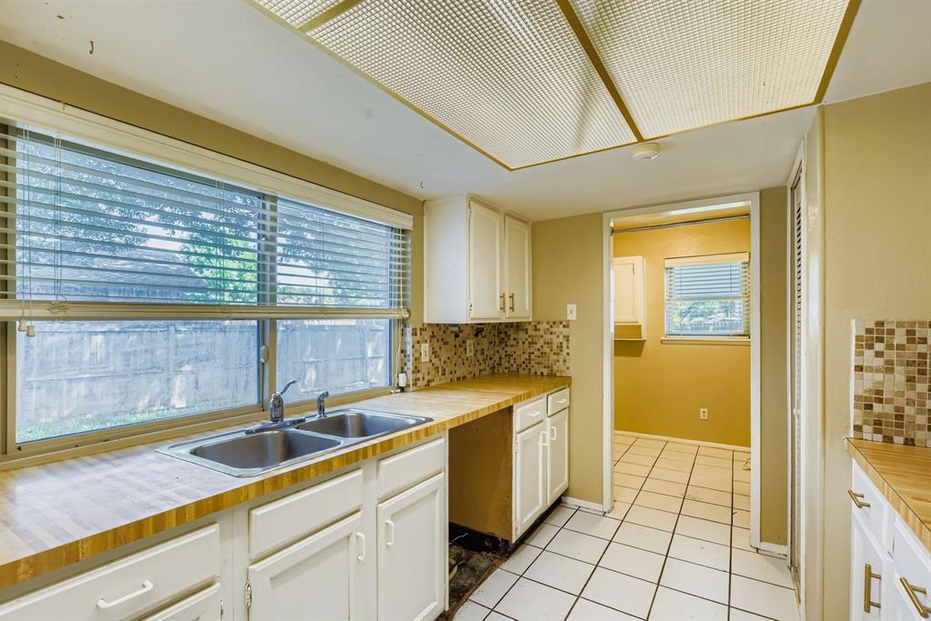 Kingsley Meadows 02 - Residential Lease