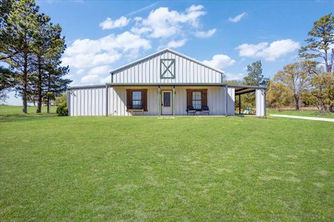 Photo of 97 CR 2640, Mount Pleasant, TX 75455 (MLS # 21213513)
