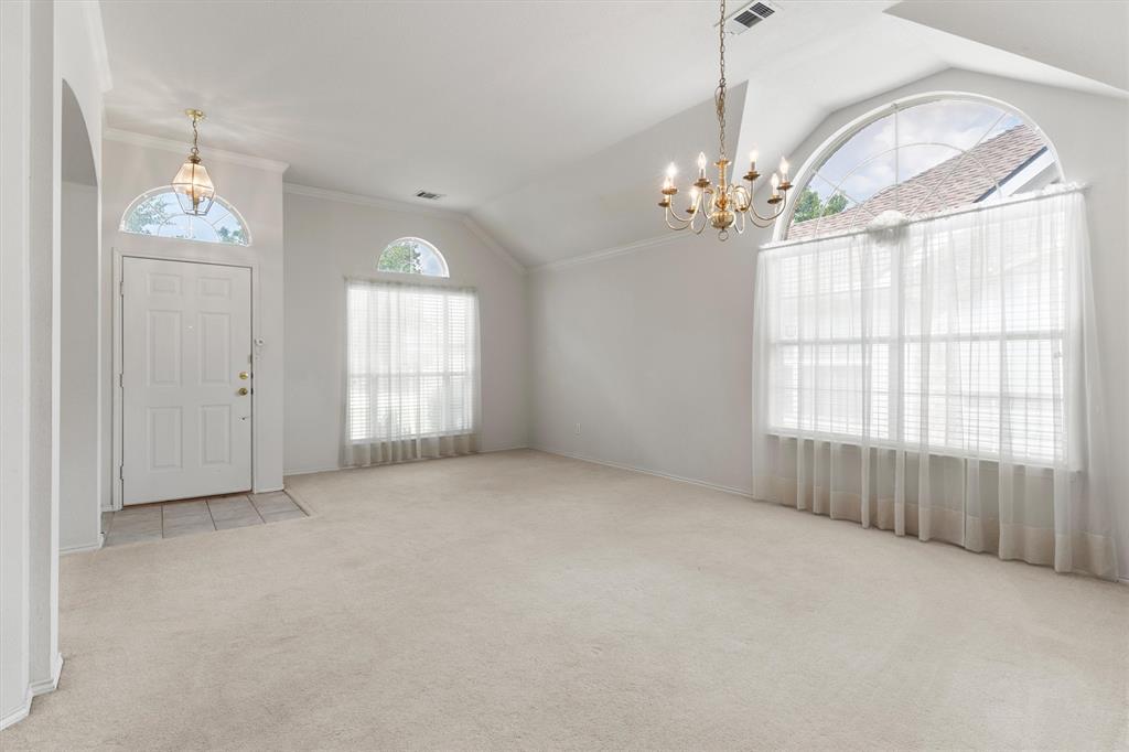 2185 Crestlake Drive