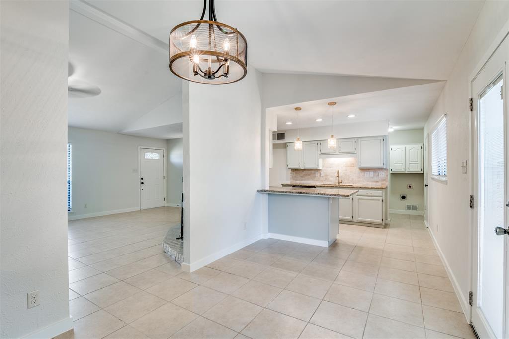 1300 Crestview Drive