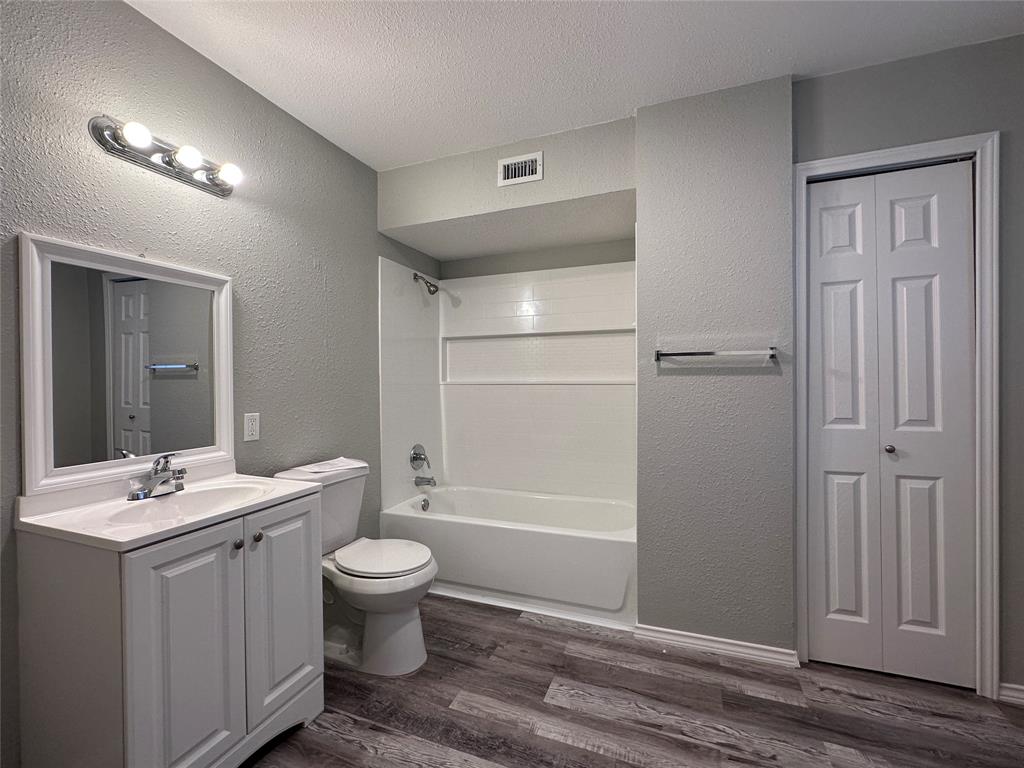 Meadowcreek Park Sec 09 - Residential