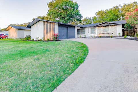 Photo of 12004 High Valley Drive, Dallas, TX 75234 (MLS # 21350341)