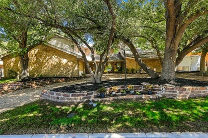 707 Findlay Drive Arlington TX 76012