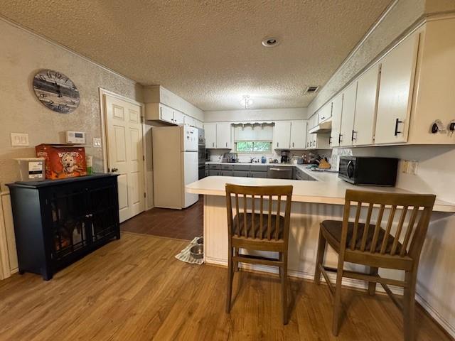 605 E Will White Road
