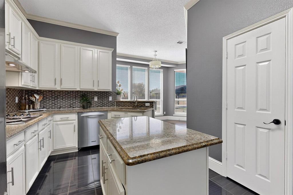 Winners Circle 1 & 2 & 3 & 4 - Residential