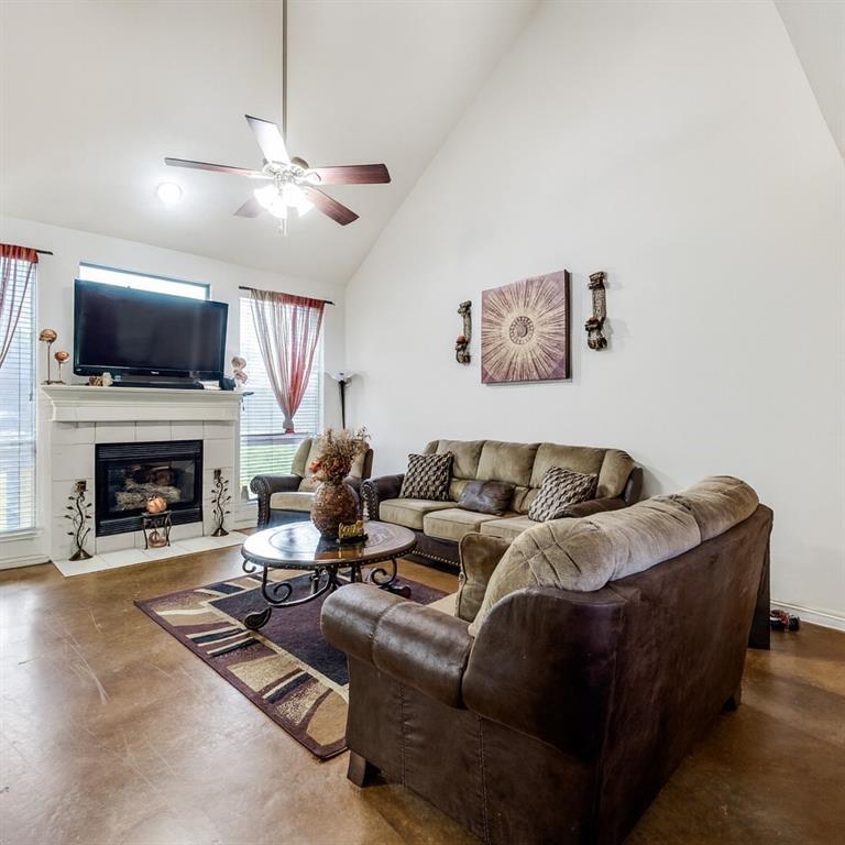 Jackson Ranch Lake Dallas - Residential