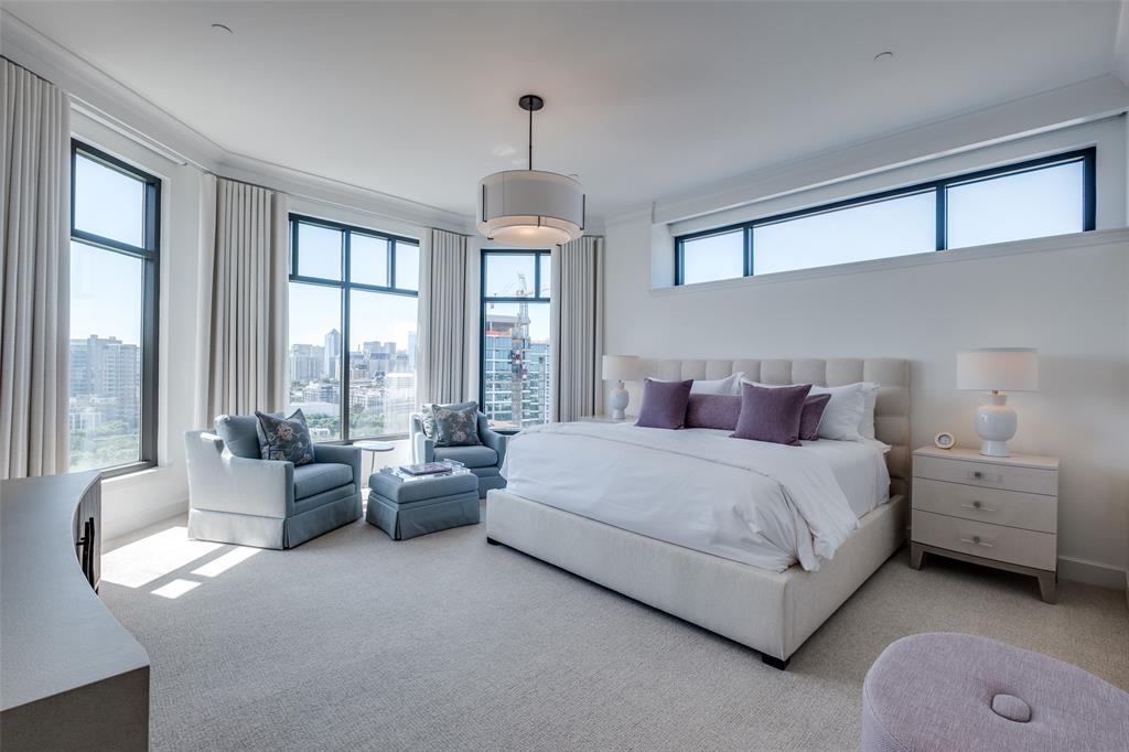 Plaza At Turtle Creek Residence Ph - Residential