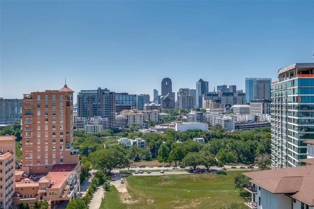 Plaza At Turtle Creek Residence Ph - Residential