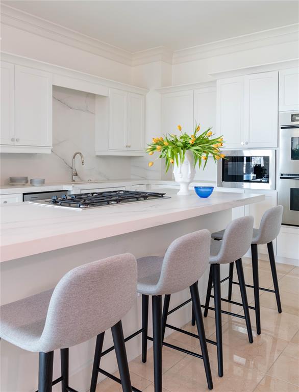 Plaza At Turtle Creek Residence Ph - Residential