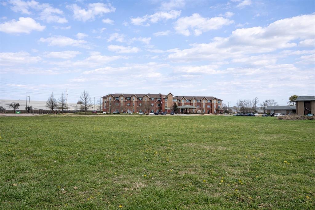 41384 S Pointe Parkway