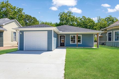 Property photo of 801 s walnut, sherman, TX 75090