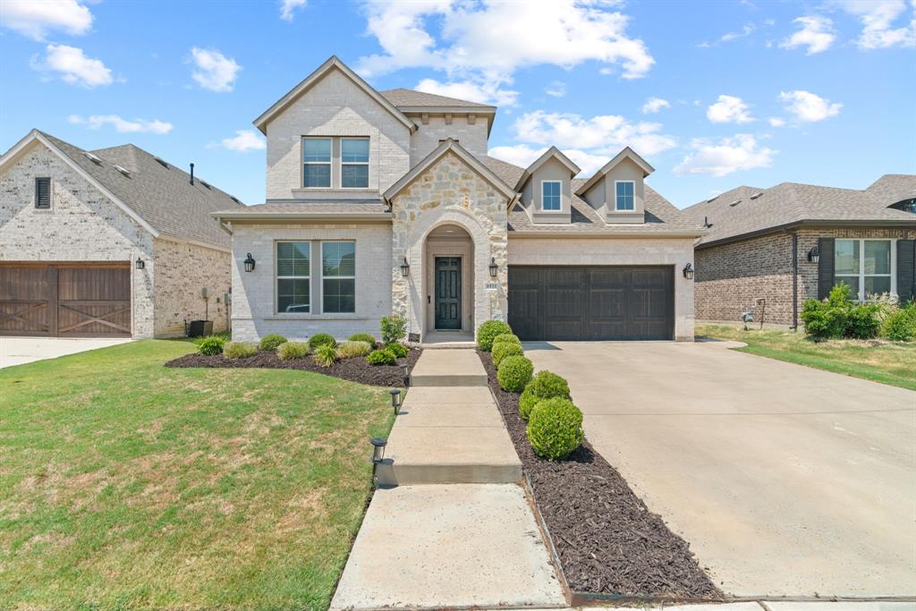 1521 Moss Trail Court
