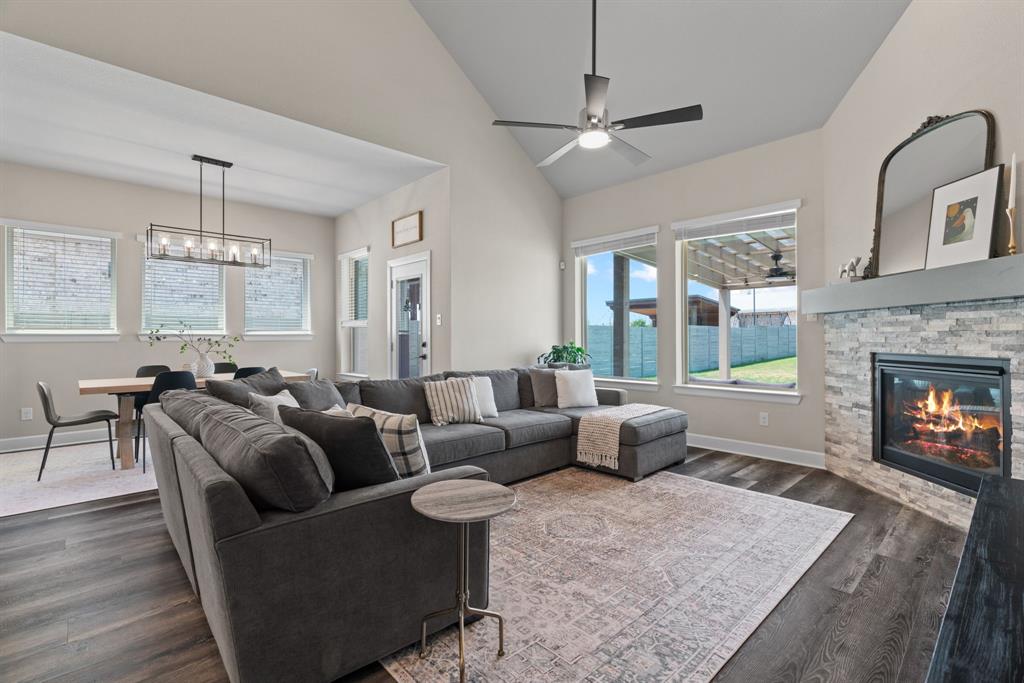 1521 Moss Trail Court