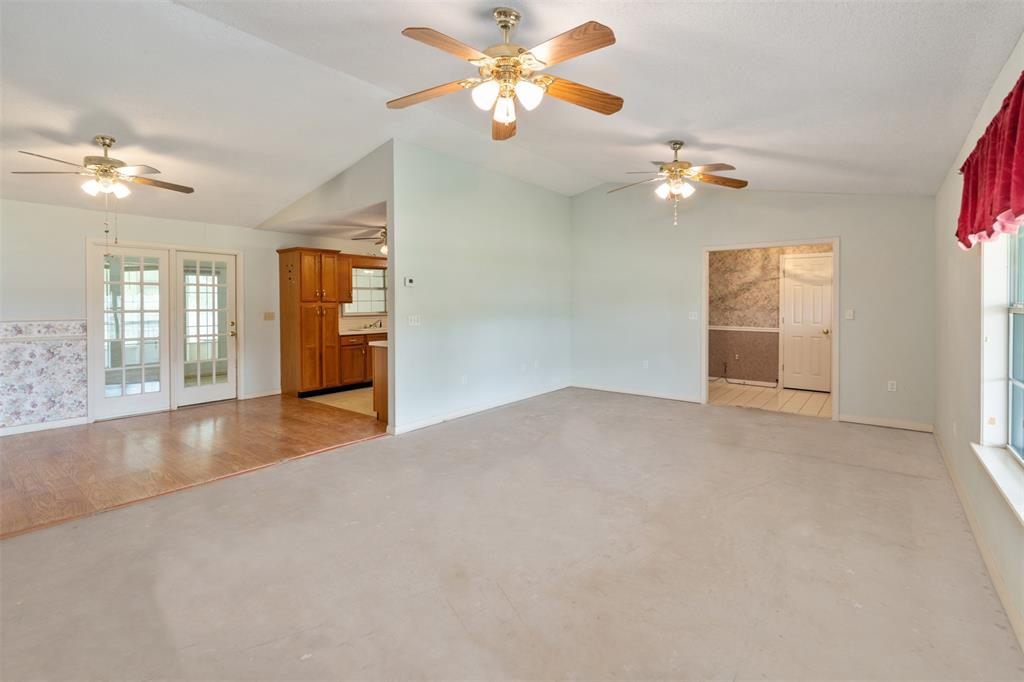 Deepwater Estate - Residential