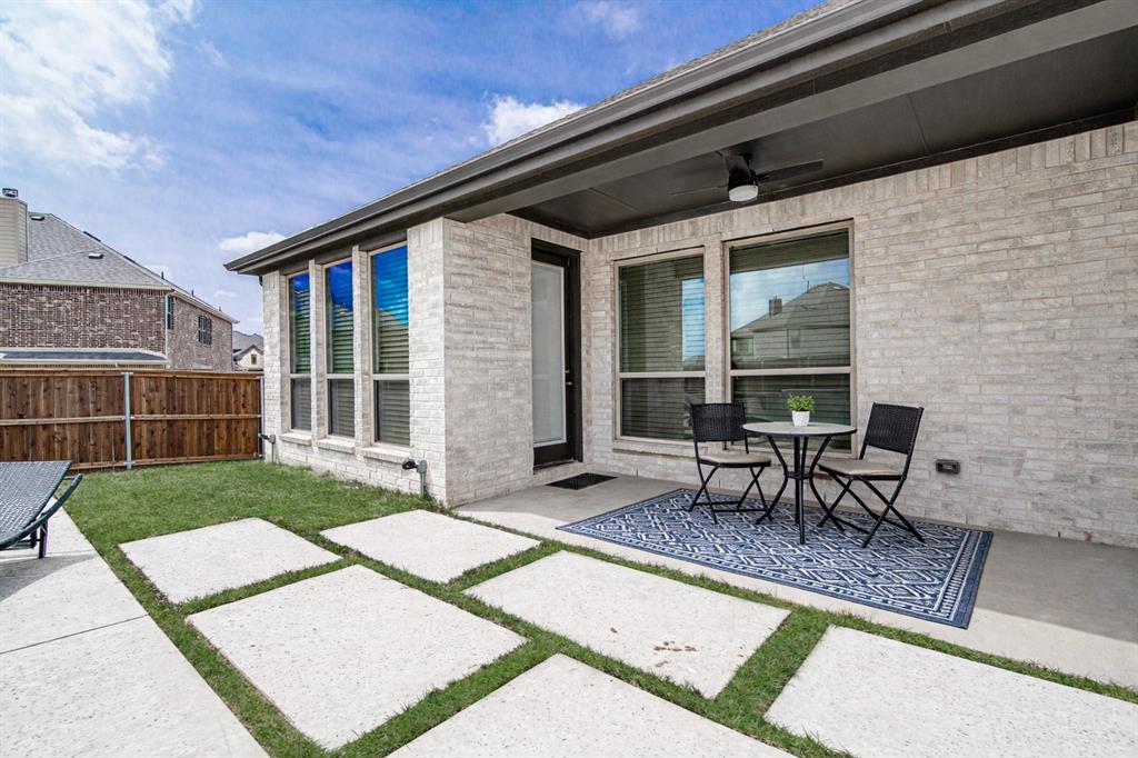 1627 Banded Ledge Drive